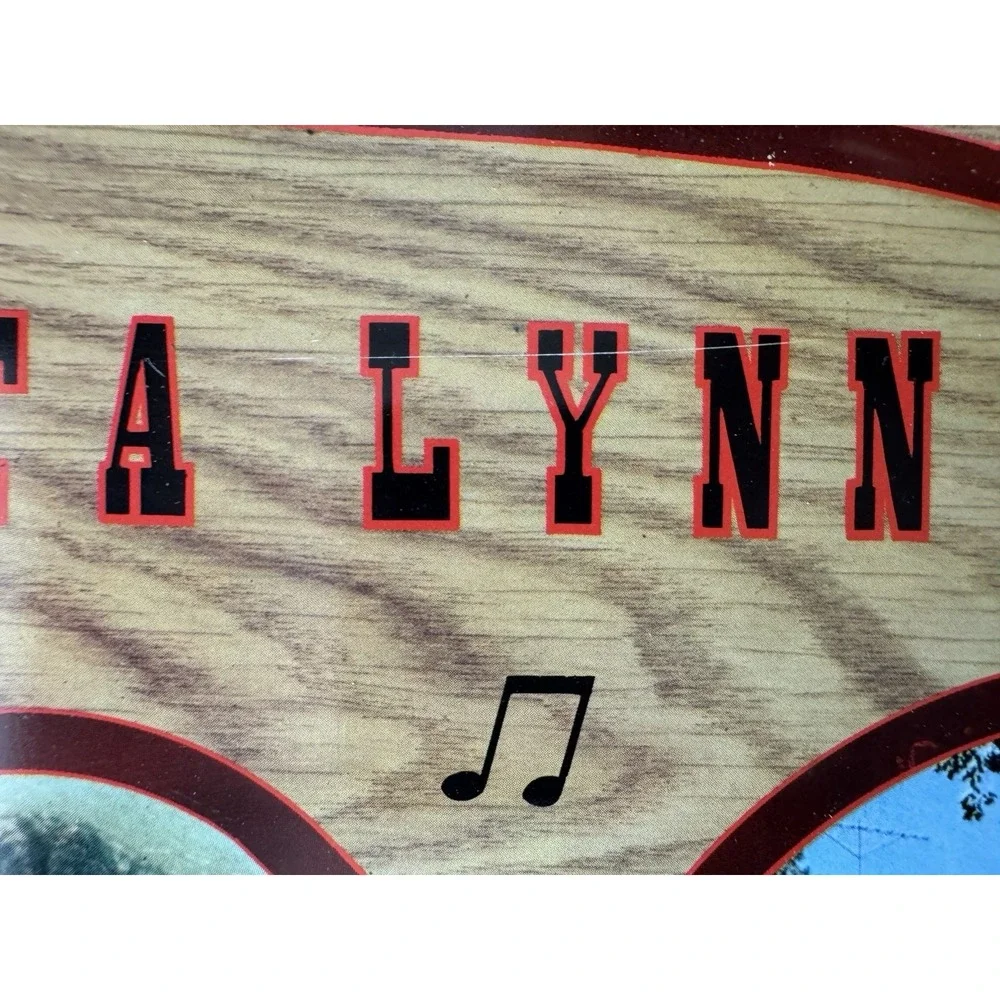 Loretta Lynn Metal Tray Souvenir Coal Miner's Daughter Country Music Vintage
